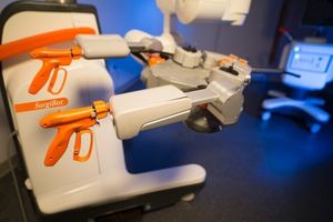 Компанія Transenterix отримала інвестиції на роботизовані хірургічні системи SurgiBot.