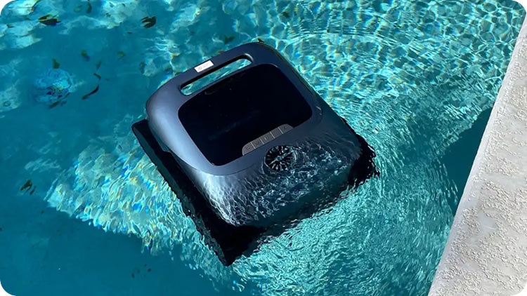 Beatbot AquaSense Pro плаває