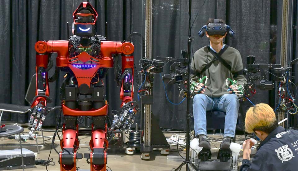 Чемпионат пилотируемых роботов Avatar XPrize