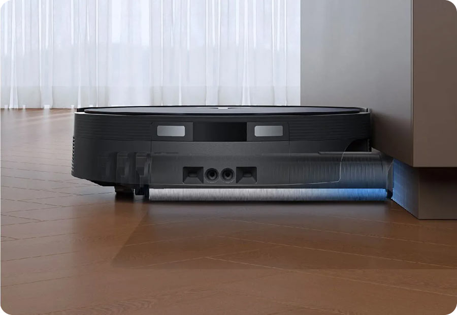 Deebot X12 OmniCyclone моет вдоль мелей