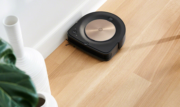 Кути і краї iRobot Roomba S9 Plus