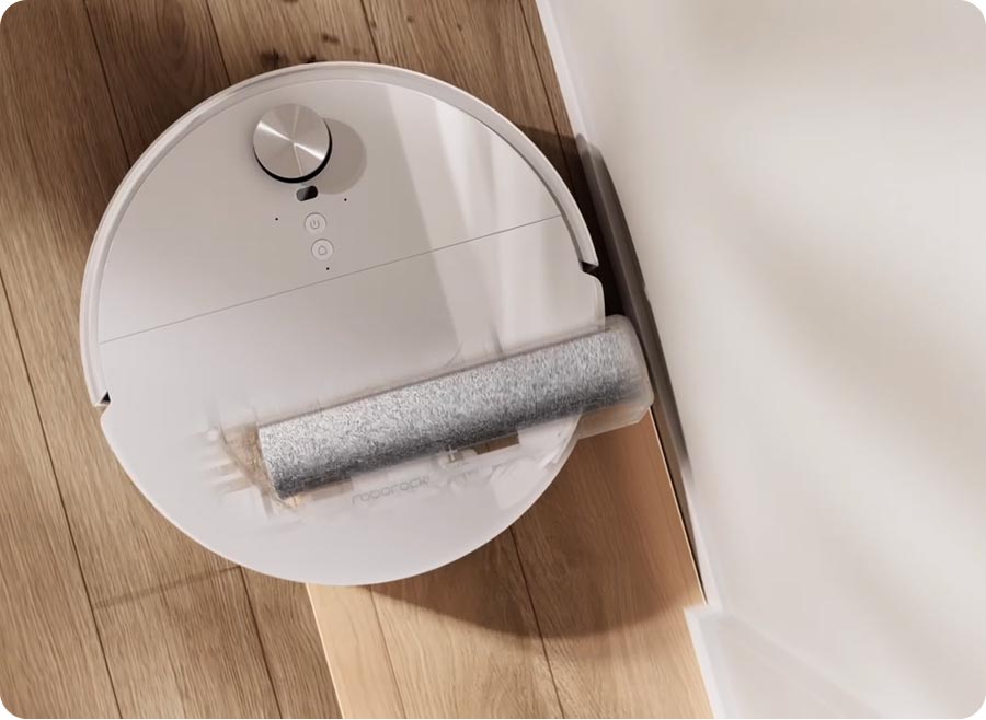 Roborock Qrevo Edge 2 Flow моет вдоль стены
