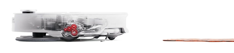 Roborock Qrevo Edge 2 Pro перед калюжею