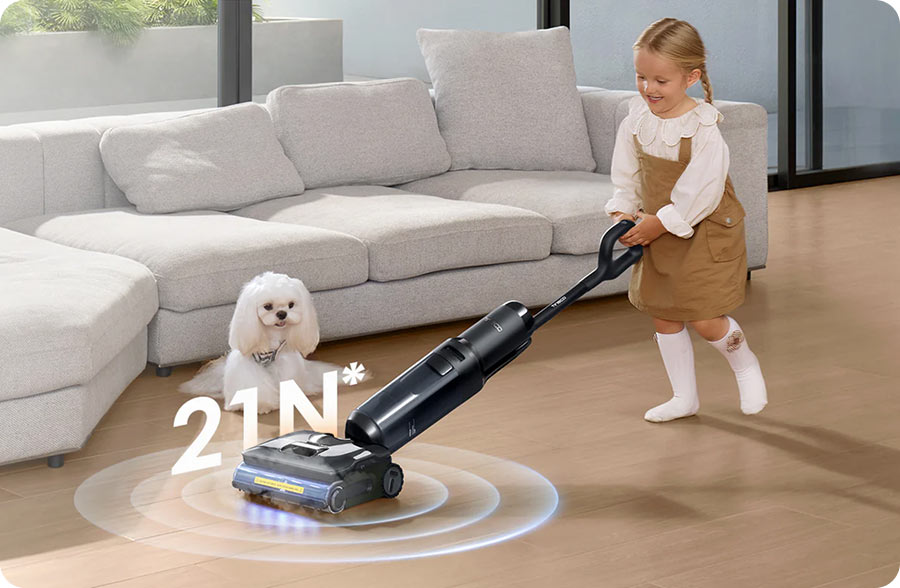 Tineco FLOOR ONE S7 Stretch Steam управляет ребенок