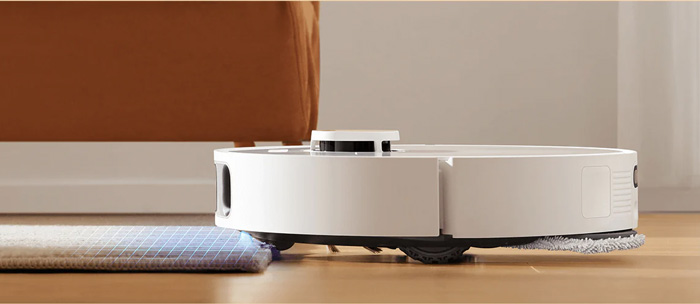 DreameBot L10s Pro Ultra просто піднімає диски для прибирання килиму
